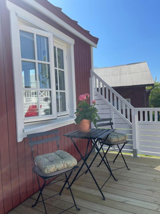 Lyckan - Minihus I Lantlig Miljoe Ulricehamn Exterior photo
